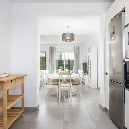 Conil Seaside Hideaway קוניל דה לה פרונטרה